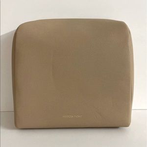 Insulated modern picnic lunch pouch